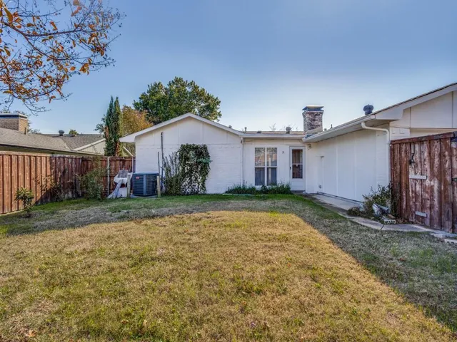 $2,800 | 416 Cambridge Drive, Richardson, TX 75080