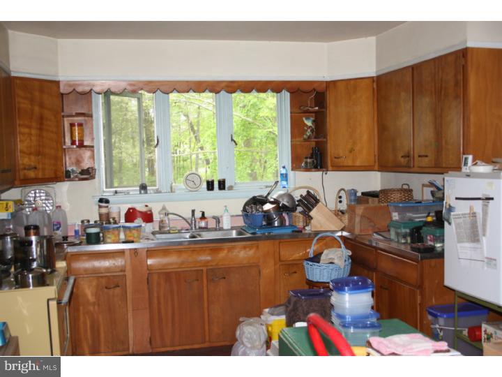 625 Montgomery Road Ambler, PA 19002 - Photo 11 of 11 Kitchen