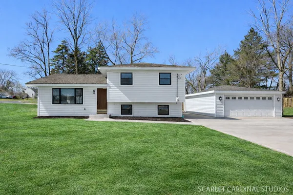 $539,900 | 22-w080 Valleyview Drive, Glendale Heights, IL 60139