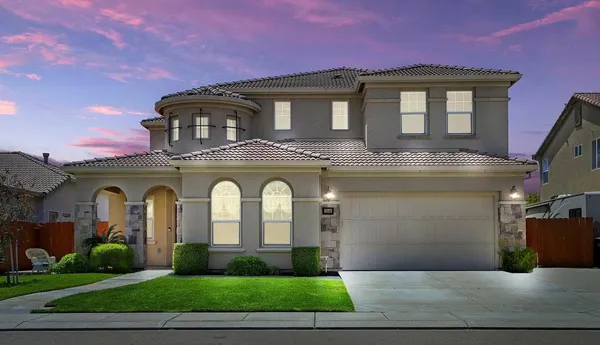 $720,000 | 1040 Birch Run Way, Manteca, CA 95336