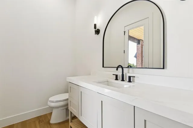 $895,000 | 3031 Stonebriar Drive, Waxahachie, TX 75165