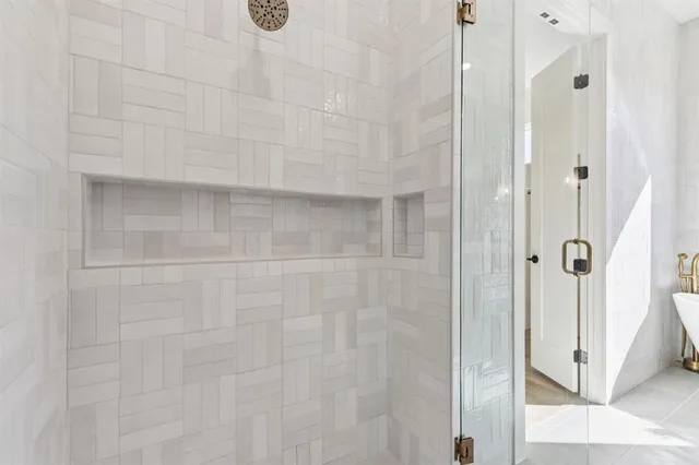 $895,000 | 3031 Stonebriar Drive, Waxahachie, TX 75165