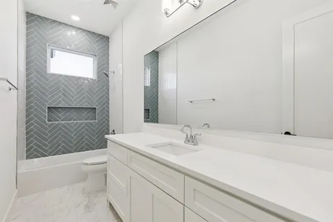 $895,000 | 3031 Stonebriar Drive, Waxahachie, TX 75165