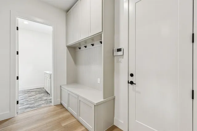 $895,000 | 3031 Stonebriar Drive, Waxahachie, TX 75165