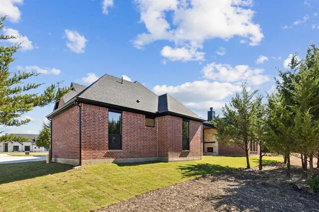 $895,000 | 3031 Stonebriar Drive, Waxahachie, TX 75165