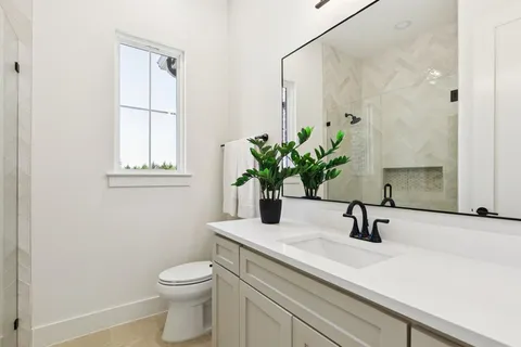 $895,000 | 3031 Stonebriar Drive, Waxahachie, TX 75165