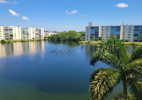 $199,000 | 131 Southeast 3rd Avenue, Unit 401, Dania Beach, FL 33004