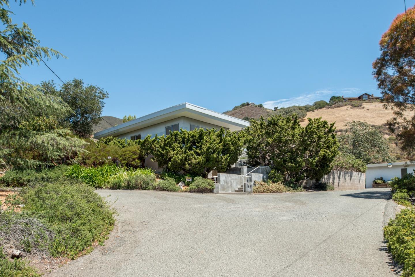 118 Rancho Road Carmel Valley, CA 93924 - Photo 22 of 31 Gallery Image 22