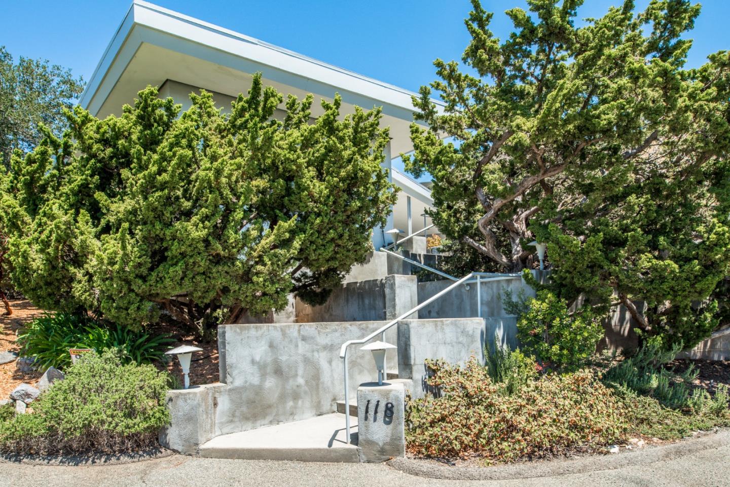 118 Rancho Road Carmel Valley, CA 93924 - Photo 23 of 31 Gallery Image 23
