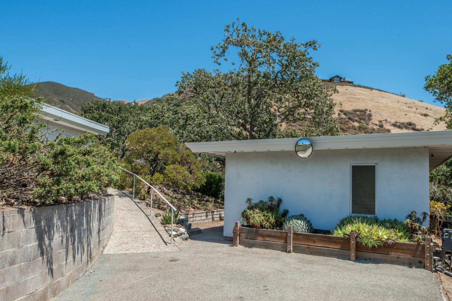 118 Rancho Road Carmel Valley, CA 93924 - Photo 24 of 31 Gallery Image 24
