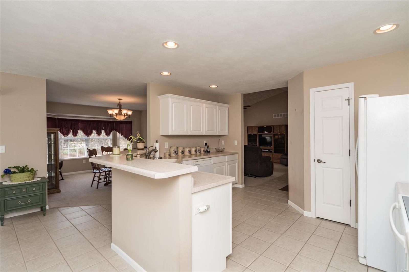 1263 Pheasant Ridge Court Shiloh, IL 62221 - Photo 12 of 30 Gallery Image 12