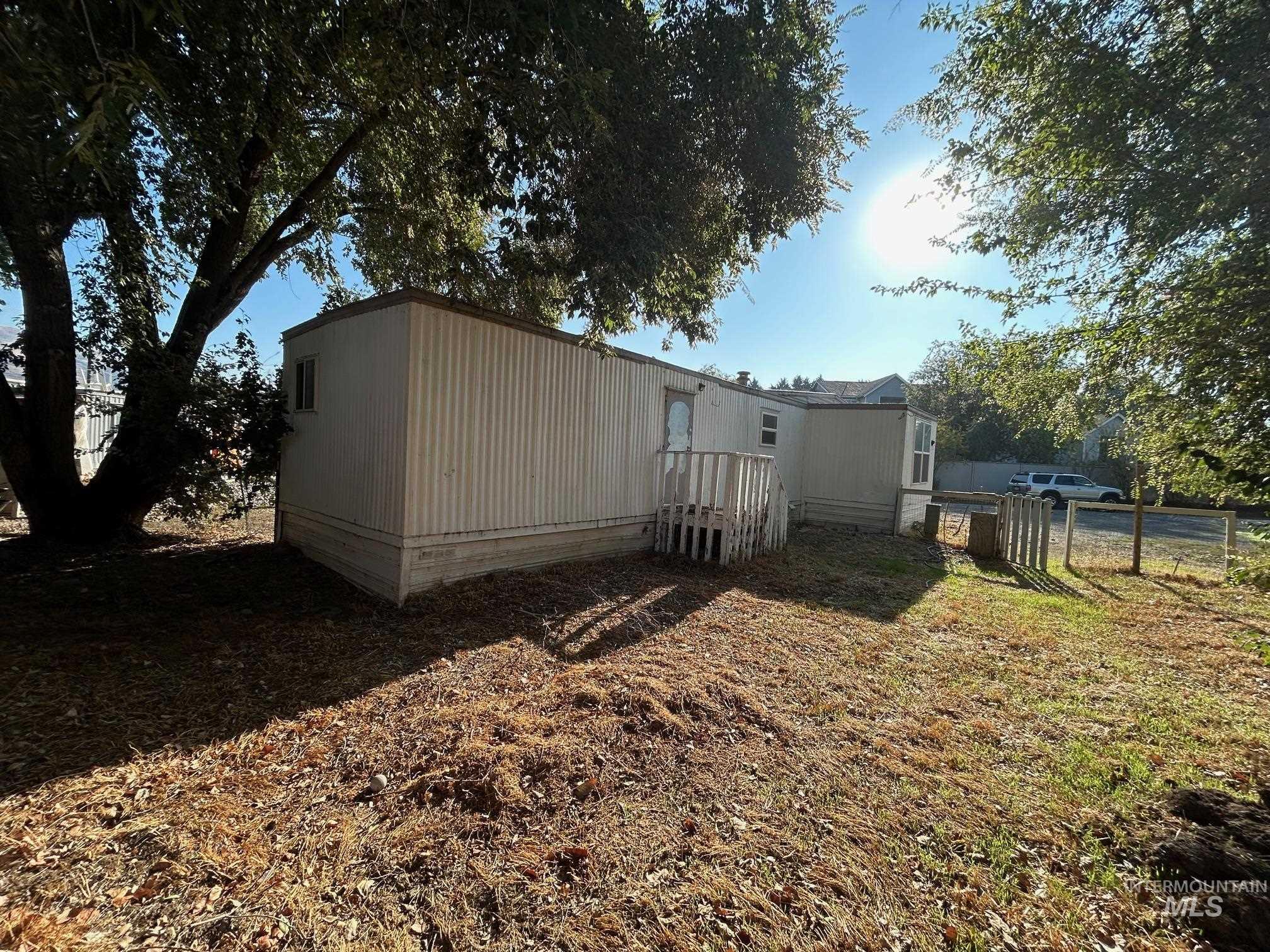 1383 Fair Street, Unit 11 Clarkston, WA 99403 - Photo 3 of 17