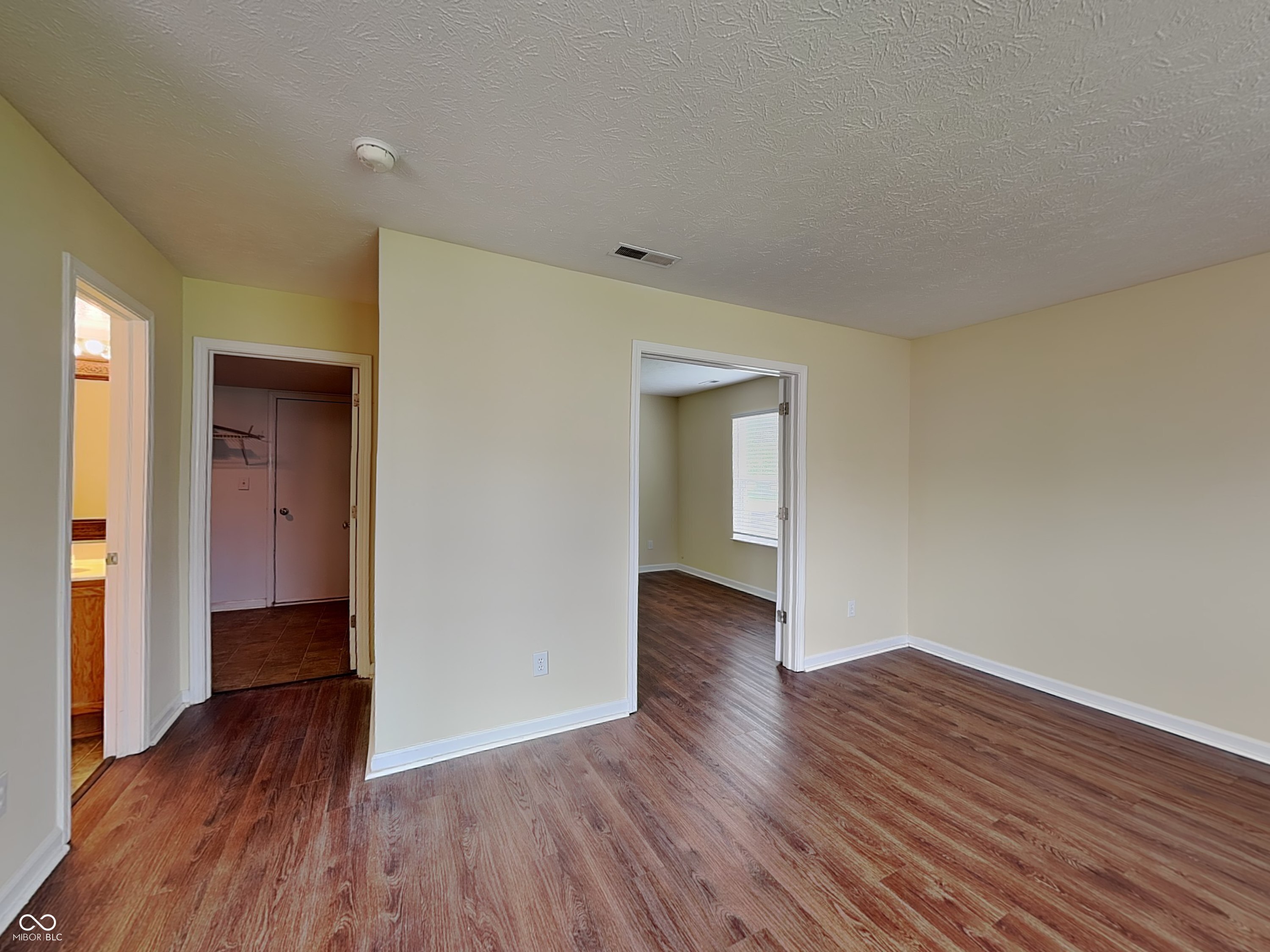 12442 Quarterback Lane Fishers, IN 46037 - Photo 5 of 24