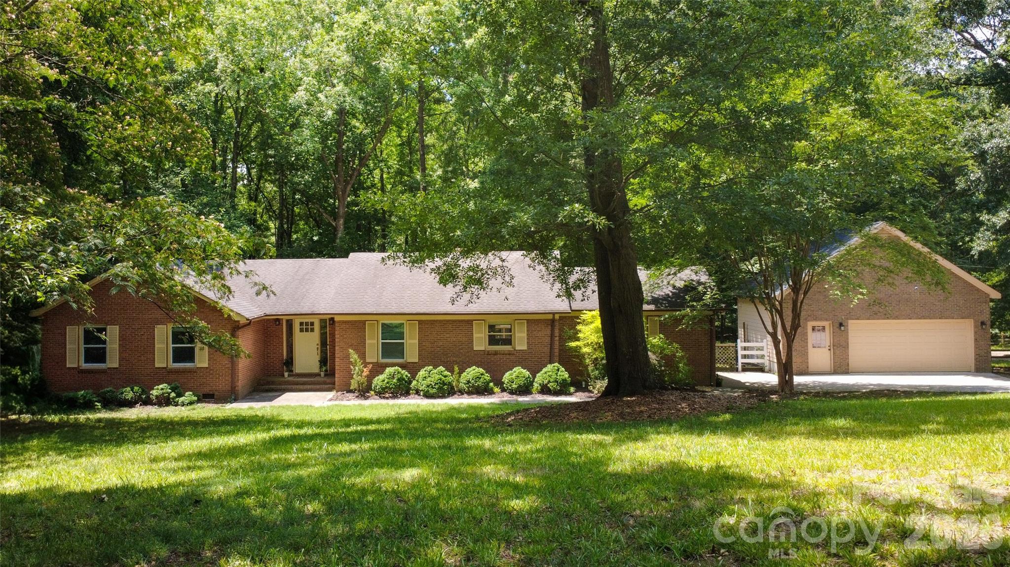 292 State Rd S-29-804 Fort Mill, SC 29707 - Photo 1 of 30