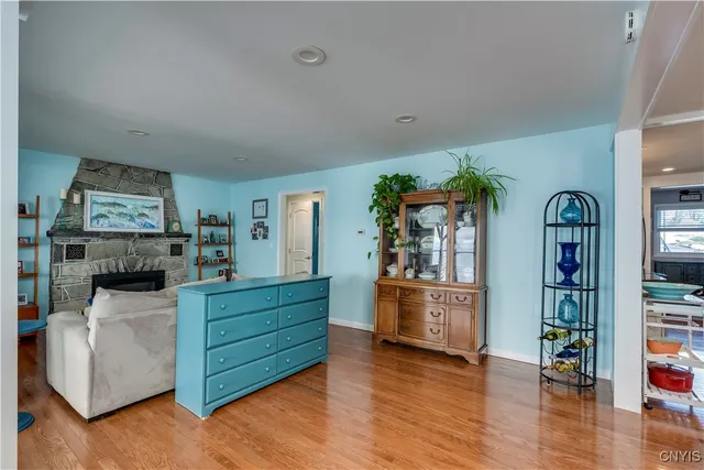 $449,000 | 26995 3 Mile Point Road, Lyme, NY 13622