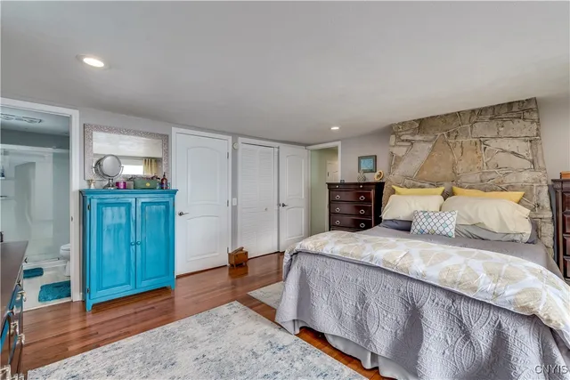 $449,000 | 26995 3 Mile Point Road, Lyme, NY 13622