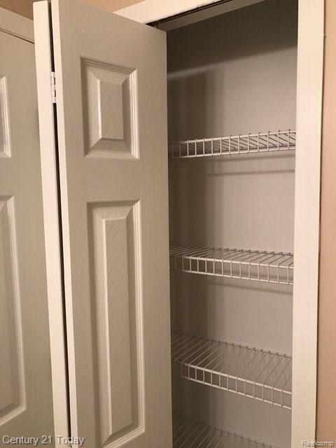 22168 Cape Cod Way, Unit 27 Farmington, MI 48336 - Photo 19 of 24