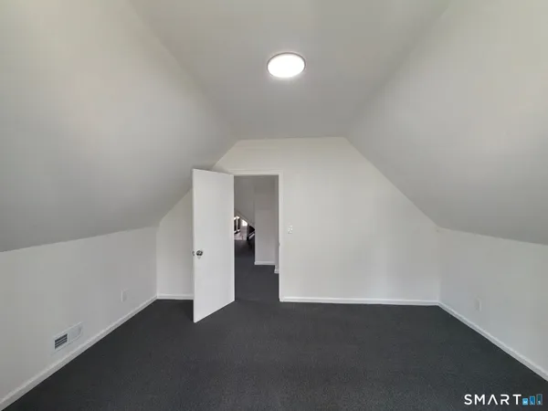 a view of empty room with window