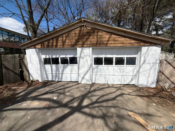 $3,200 | 316 West Main Street, Unit 2, Milford, CT 06460