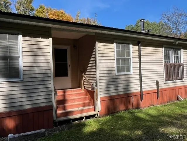$184,900 | 2761 Friendship Lane, Franklinville, NY 14737