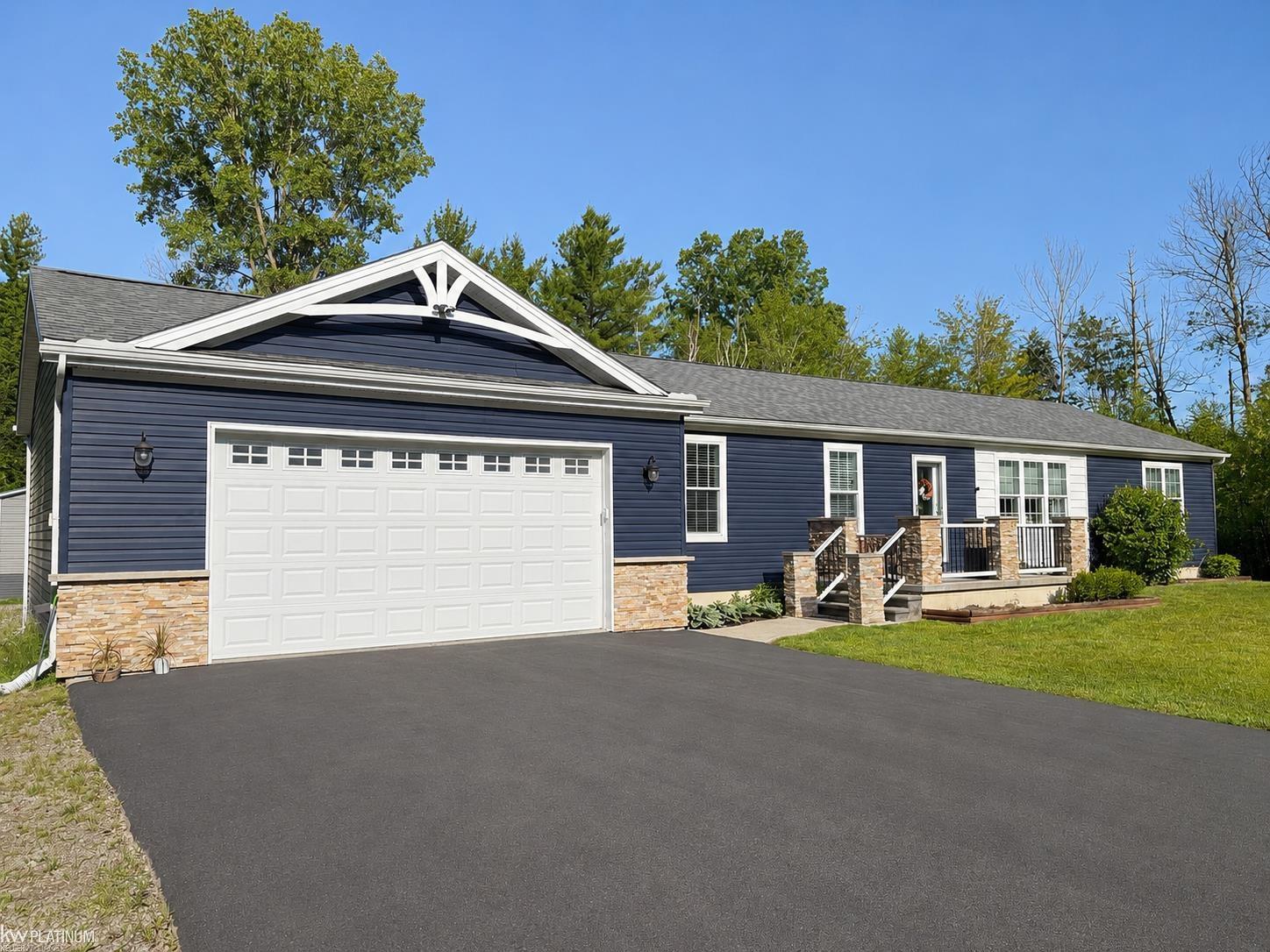 909 South Allen Road St. Clair, MI 48079 - Photo 6 of 18