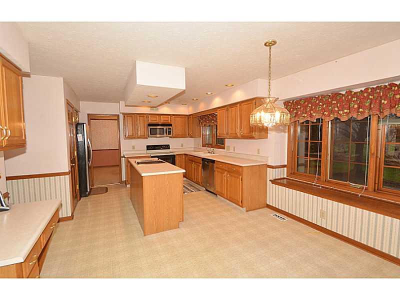 3526 Foster Ridge Lane Carmel, IN 46033 - Photo 5 of 24 Gallery Image 5