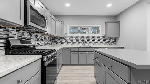 $349,900 | 86 Garfield Street, Lancaster, NY 14086