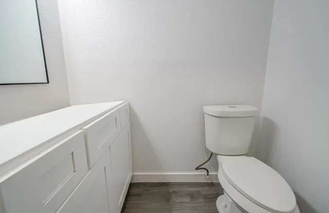 $2,650 | 417 Brook Hollow Drive, Conroe, TX 77385