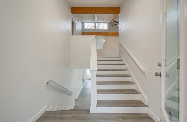 $2,650 | 417 Brook Hollow Drive, Conroe, TX 77385