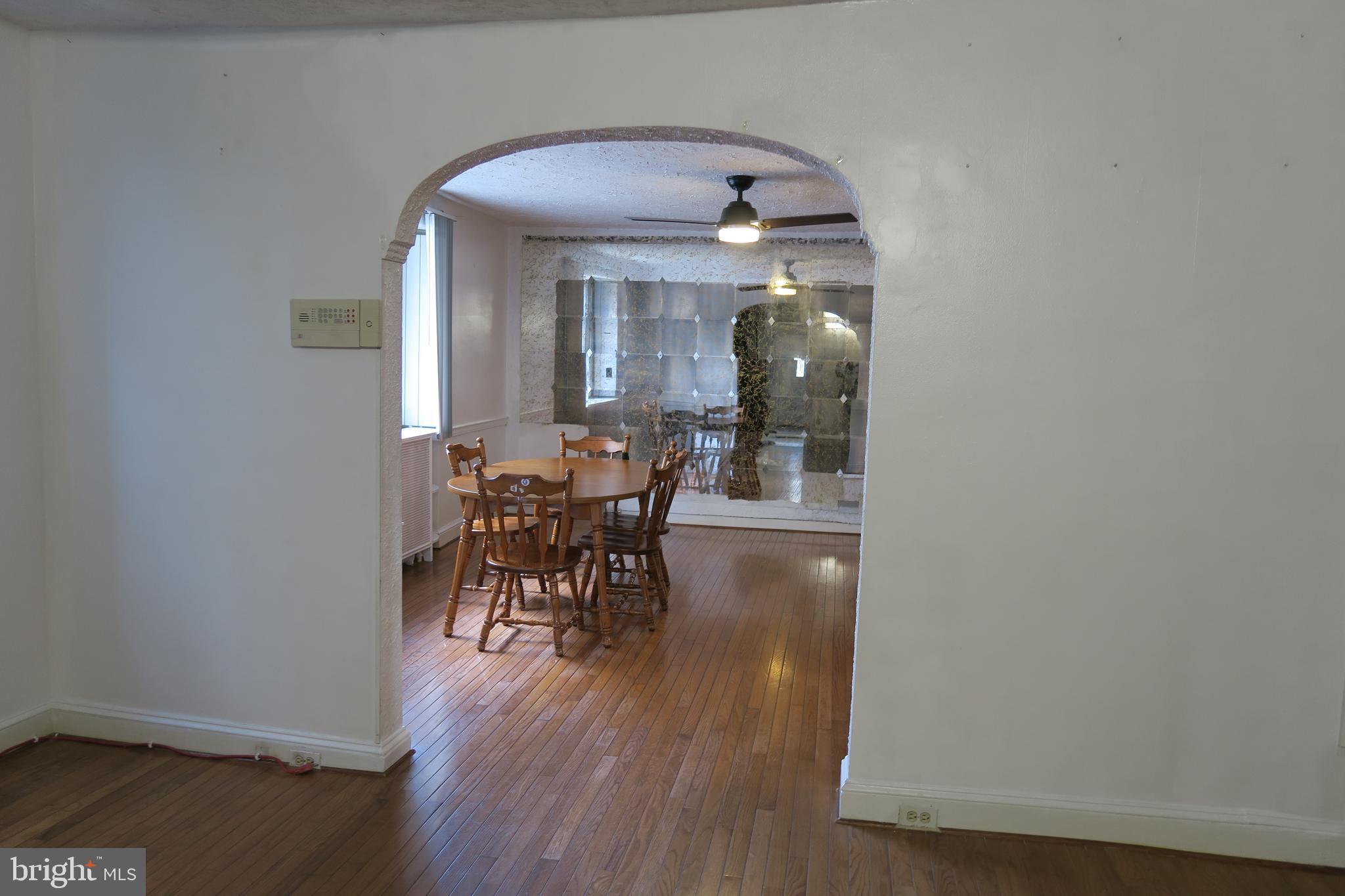 10 Overhill Road Upper Darby, PA 19082 - Photo 4 of 26
