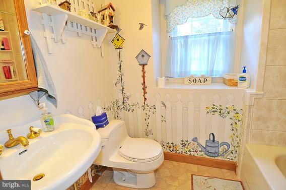4913 West Running Brook Road Columbia, MD 21044 - Photo 9 of 30 Hall Bath