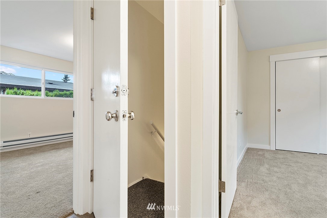 742 North 92nd Street Seattle, WA 98103 - Photo 15 of 16