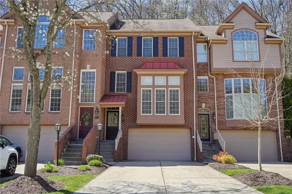 $389,000 | 2119 Huntington Court South, Wexford, PA 15090