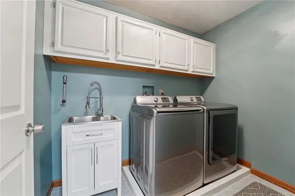 $389,000 | 2119 Huntington Court South, Wexford, PA 15090
