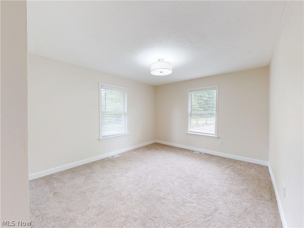 3264 Grenfall Road Norton, OH 44203 - Photo 15 of 45