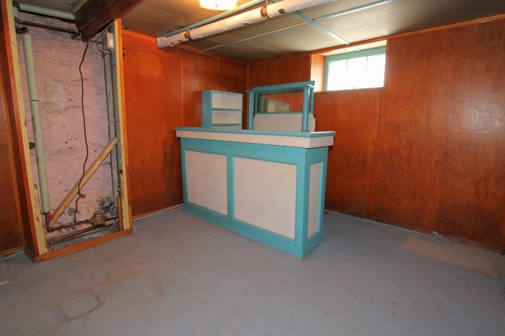 11 Ruth Street Worcester, MA 01602 - Photo 12 of 15 Gallery Image 12