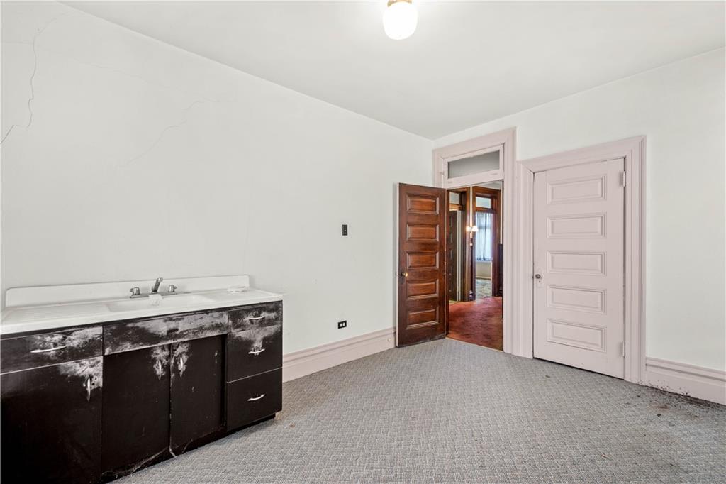 2250 Brownsville Road Pittsburgh, PA 15210 - Photo 17 of 25 Gallery Image 17