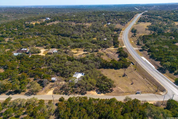 $2,950 | 118 Buffalo Spring Road, New Braunfels, TX 78132