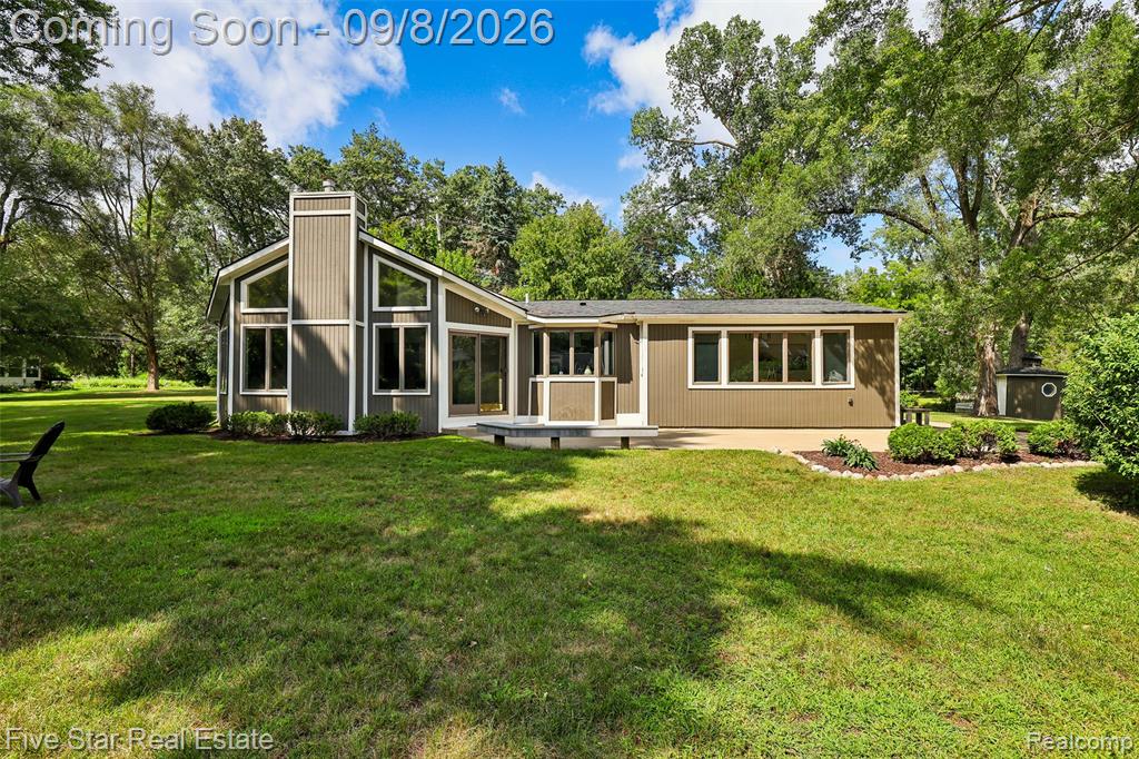 9045 Commerce Road Commerce Township, MI 48382 - Photo 53 of 60 Gallery Image 53