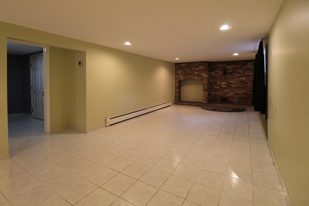 1116 George Hill Road Lancaster, MA 01523 - Photo 25 of 37 a view of an empty room