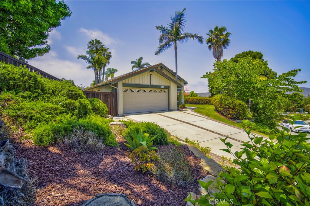 2810 Bello Panorama San Clemente, CA 92673 - Photo 3 of 67