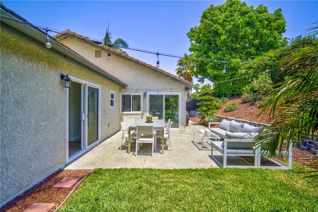 2810 Bello Panorama San Clemente, CA 92673 - Photo 47 of 67 a garden view with a seating space