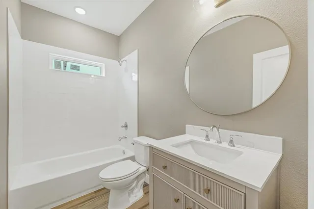 $330,000 | 3105 North Pecan Street, Fort Worth, TX 76106