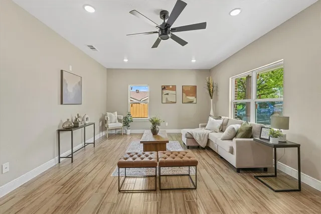 $330,000 | 3105 North Pecan Street, Fort Worth, TX 76106