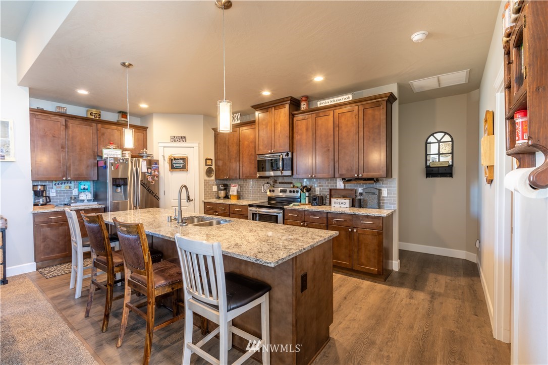 315 R Street Southwest Quincy, WA 98848 - Photo 2 of 34 Gallery Image 2