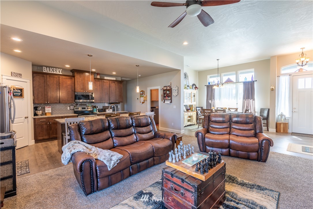 315 R Street Southwest Quincy, WA 98848 - Photo 7 of 34 Gallery Image 7