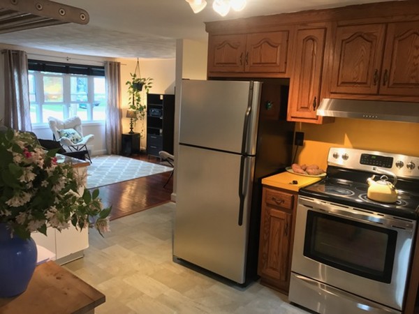 14 Middlesex Road Sharon, MA 02067 - Photo 7 of 25 Gallery Image 7