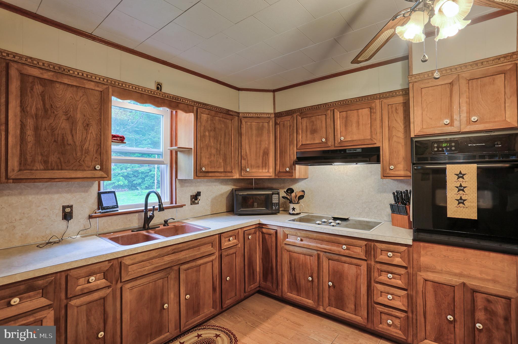 1618 Mt Wilson Road Lebanon, PA 17042 - Photo 9 of 24 Gallery Image 9