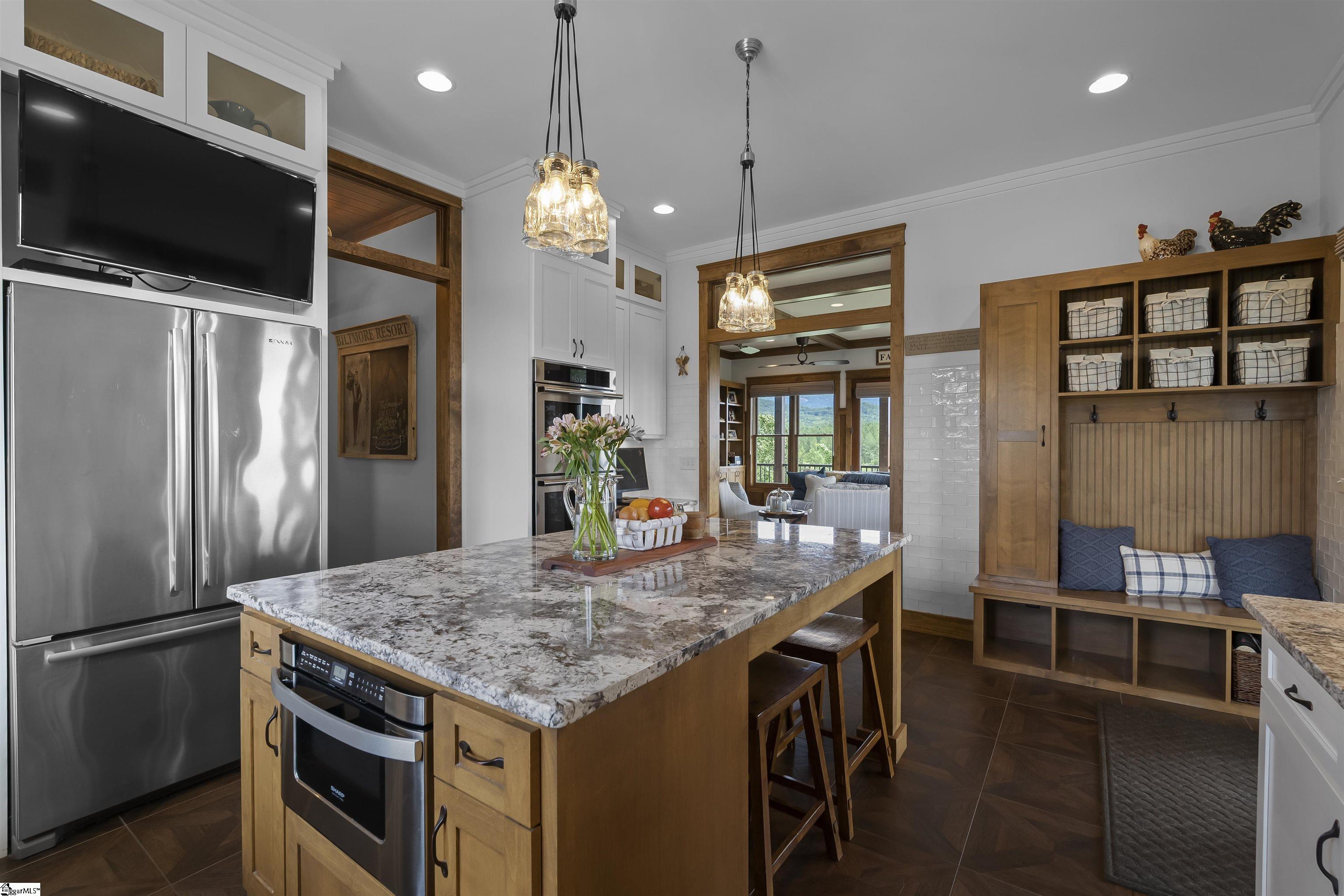 154 Glassy Road Landrum, SC 29356 - Photo 16 of 36