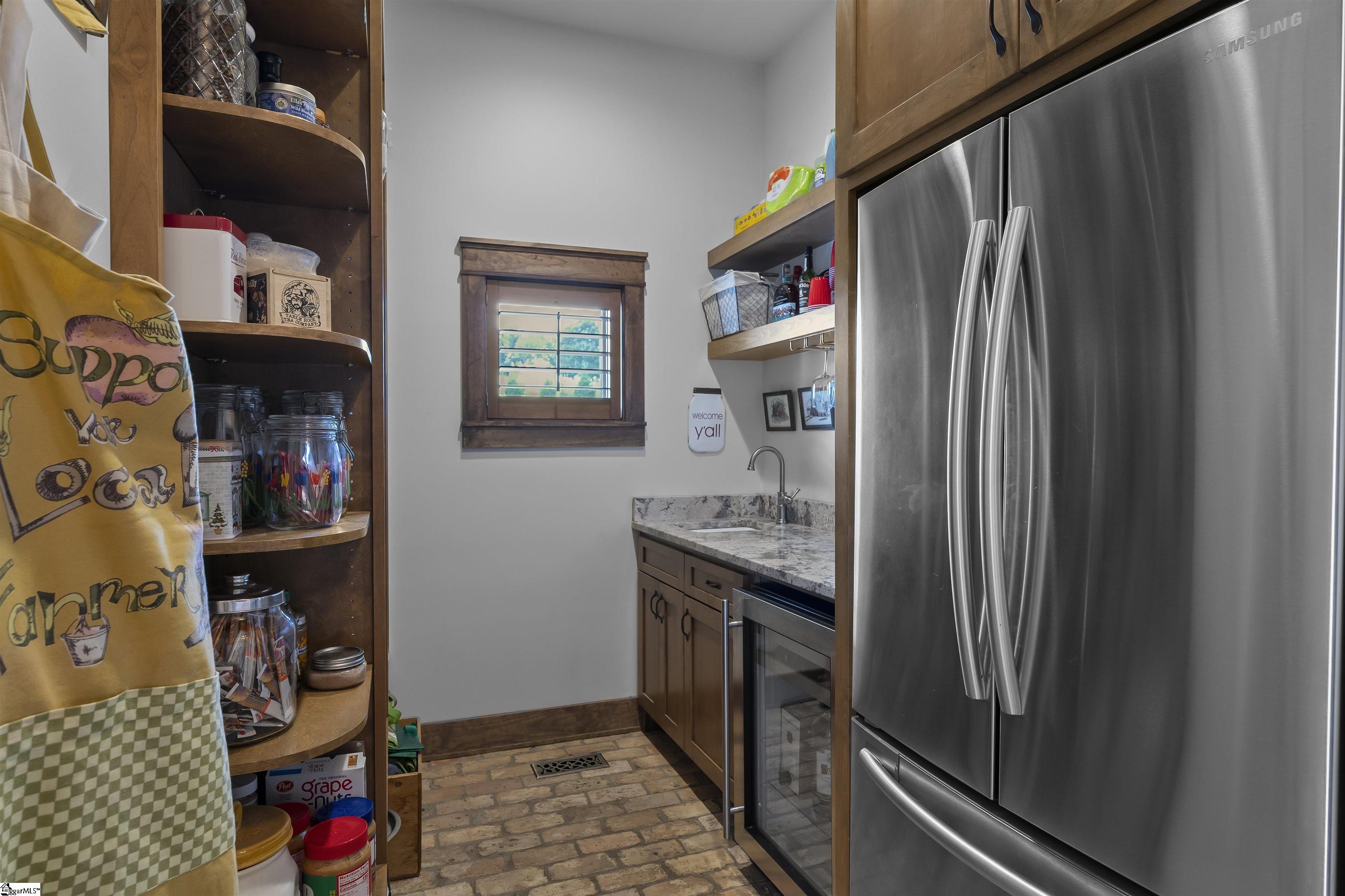 154 Glassy Road Landrum, SC 29356 - Photo 18 of 36